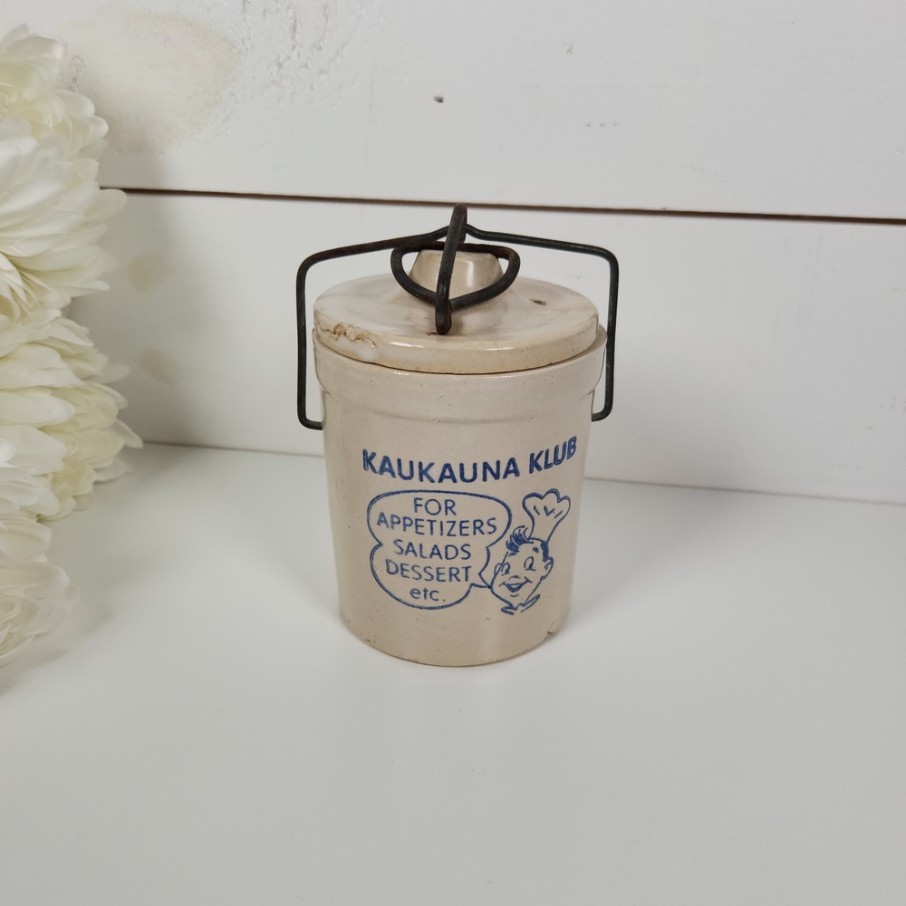 Vintage 1950s Kaukauna Klub Crock Stoneware w/Bail Closure Lid- Farmhouse